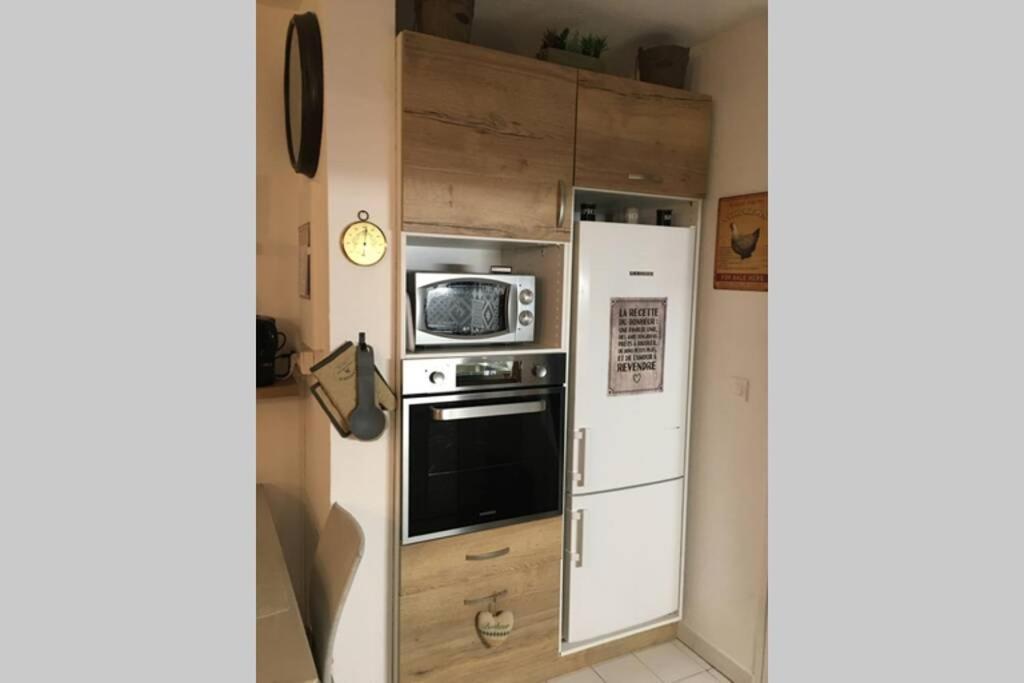 Appartement T2 Dans Residence Avec Piscine Et Tennis Saint-Raphaël 外观 照片
